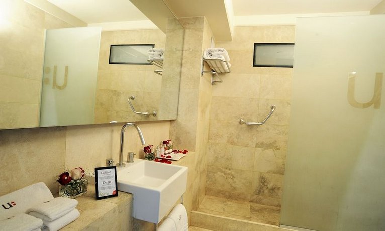 Urban Suites Recoleta Boutique Hotel