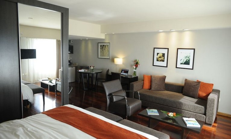 Urban Suites Recoleta Boutique Hotel