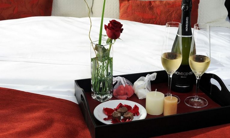 Urban Suites Recoleta Boutique Hotel