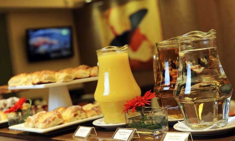 Urban Suites Recoleta Boutique Hotel