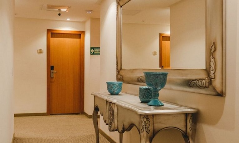 Golden Lis Hotel Boutique