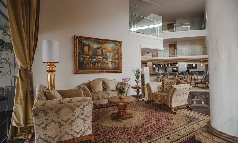 Golden Lis Hotel Boutique