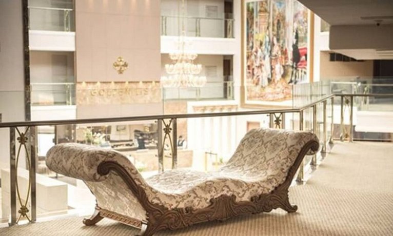 Golden Lis Hotel Boutique