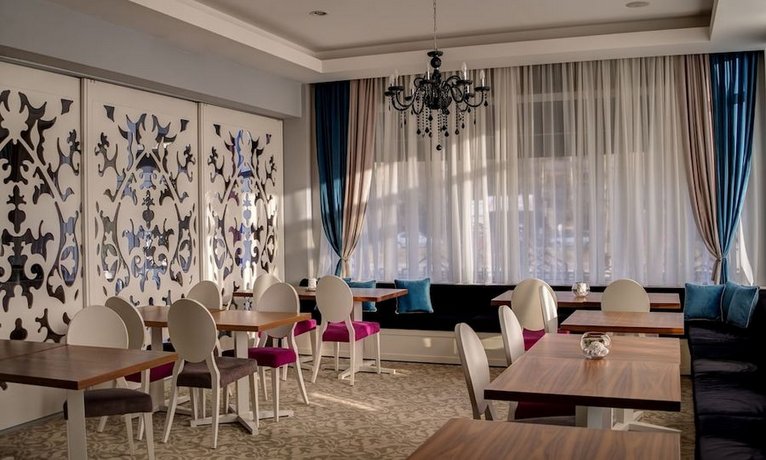 New Belgrade Garni Hotel