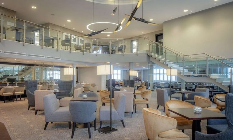 DoubleTree by Hilton London Heathrow Airport
