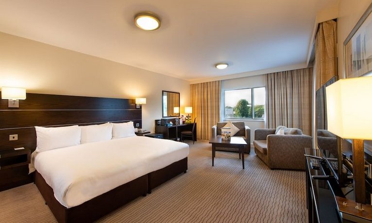 DoubleTree by Hilton London Heathrow Airport