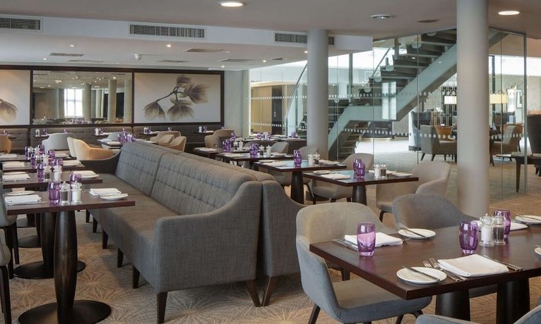 DoubleTree by Hilton London Heathrow Airport