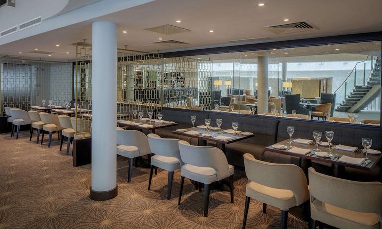 DoubleTree by Hilton London Heathrow Airport