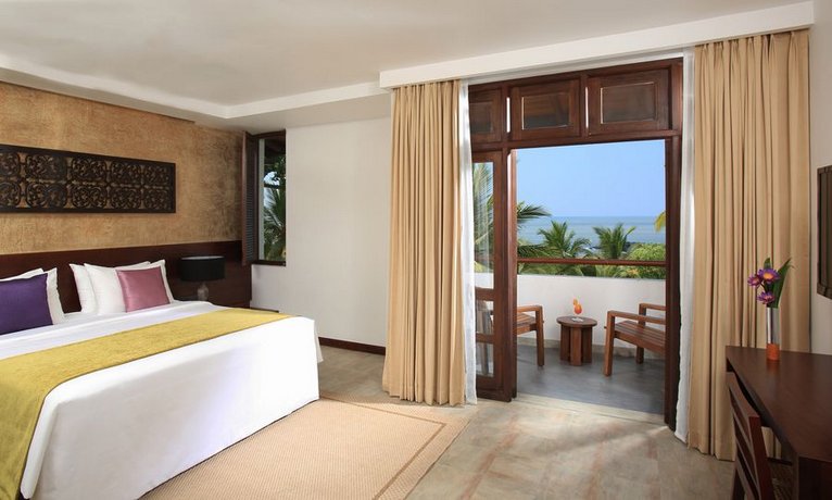 AVANI Kalutara Resort