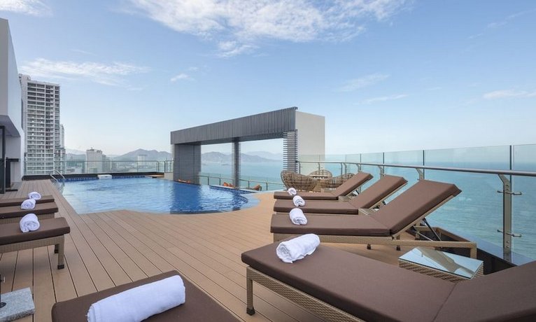 Comodo Nha Trang Hotel