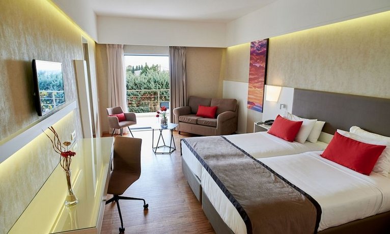 Ramada Plaza Thraki