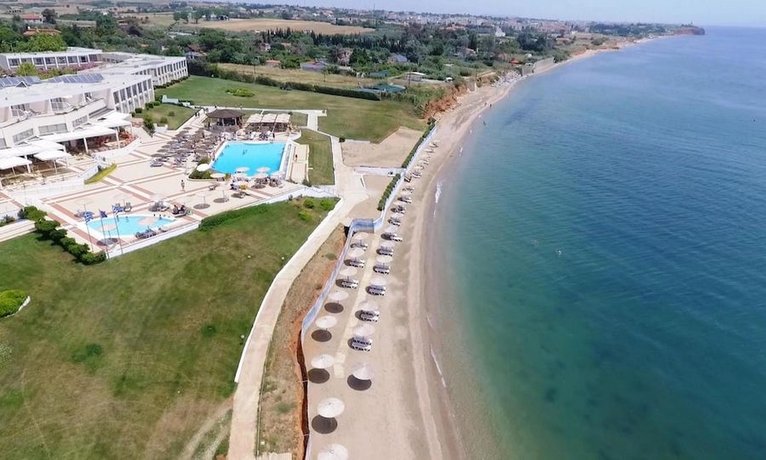 Ramada Plaza Thraki