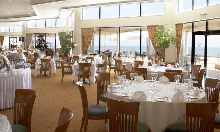 Ramada Plaza Thraki