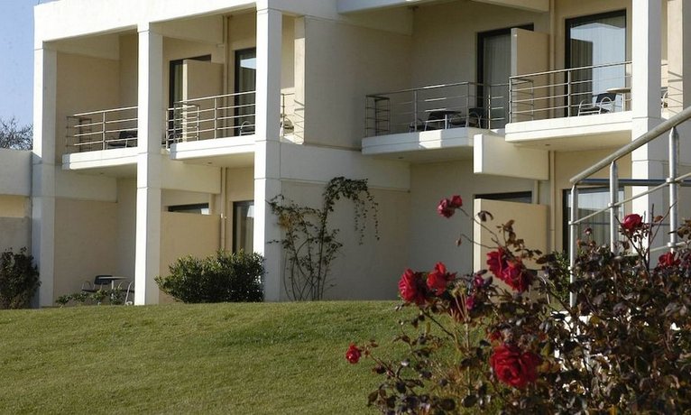Ramada Plaza Thraki