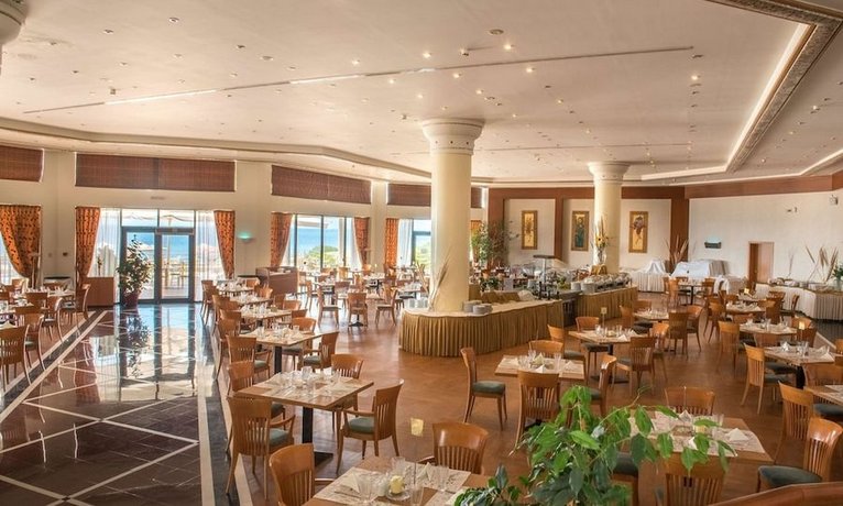 Ramada Plaza Thraki