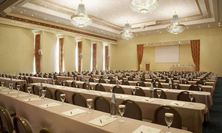 Ramada Plaza Thraki