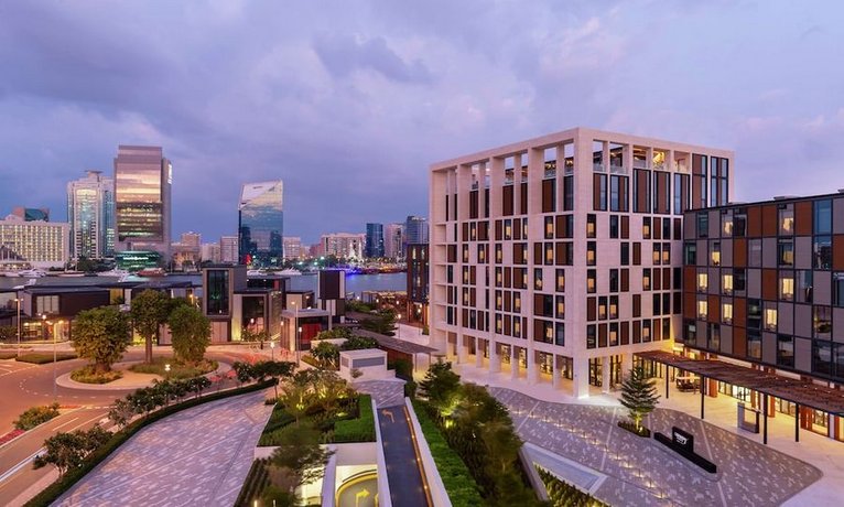 Canopy by Hilton Dubai Al Seef Deira Twin Towers United Arab Emirates thumbnail