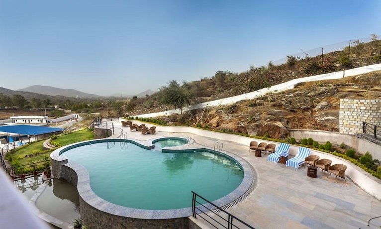 juSTa Sajjangarh Resort & Spa