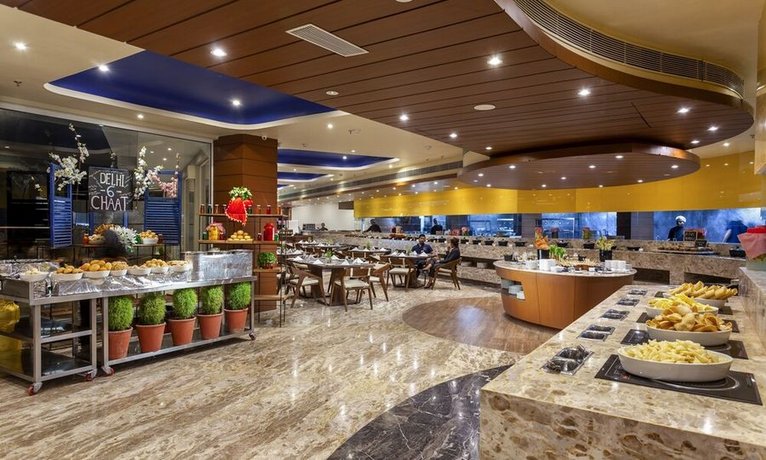 juSTa Sajjangarh Resort & Spa
