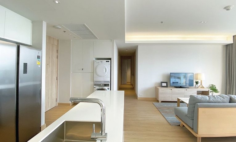 Oakwood Suites Bangkok