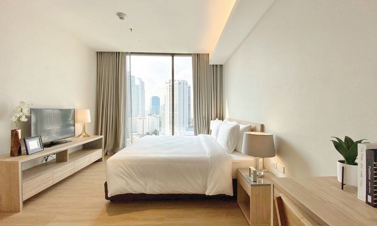 Oakwood Suites Bangkok