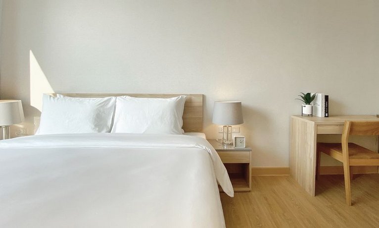 Oakwood Suites Bangkok