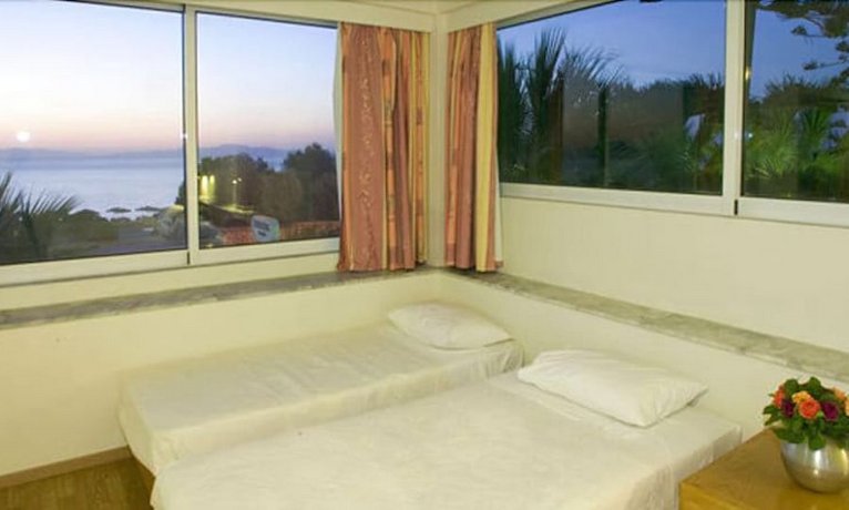 Sirene Beach Hotel