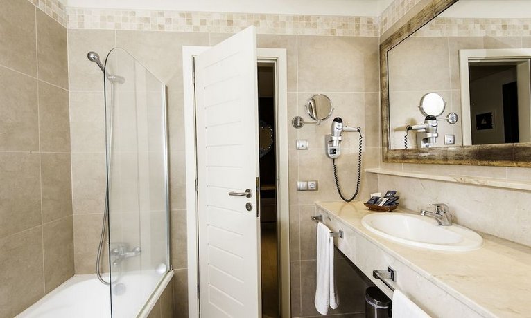 Kn Hotel Arenas del Mar Adults Only