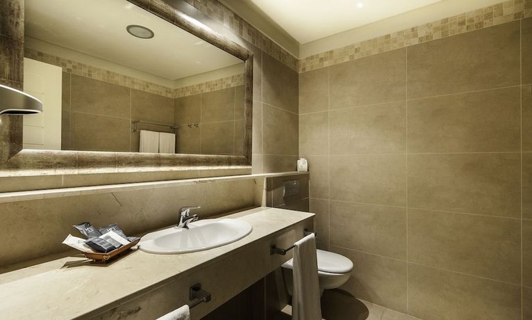 Kn Hotel Arenas del Mar Adults Only