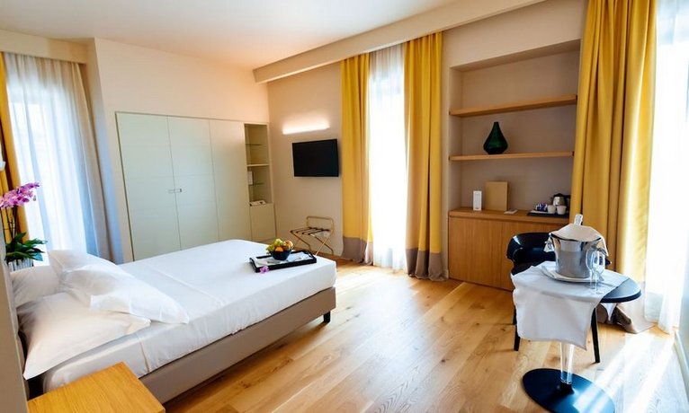 Politeama Palace Hotel