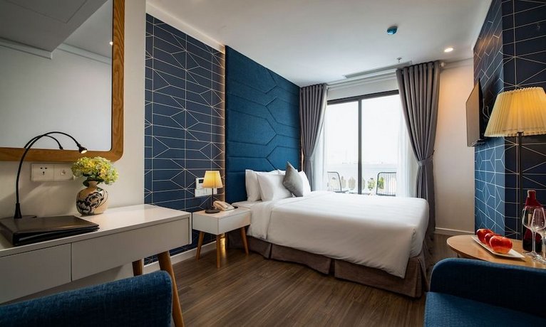 May De Ville Legend Hotel & Spa
