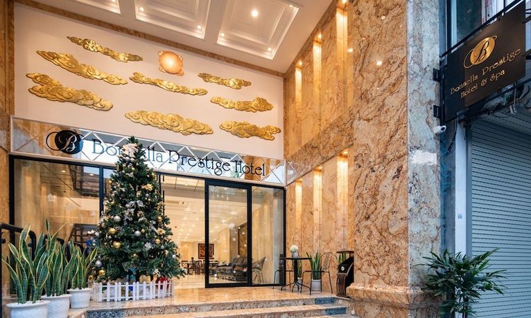 May De Ville Legend Hotel & Spa