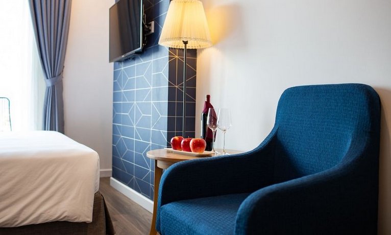 May De Ville Legend Hotel & Spa