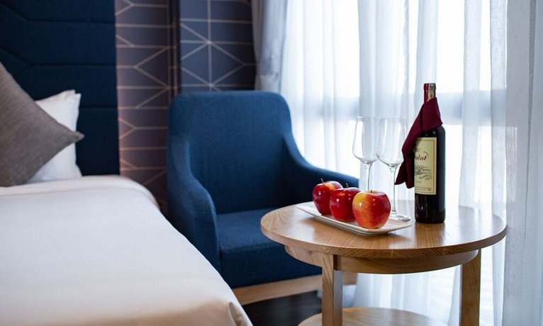 May De Ville Legend Hotel & Spa