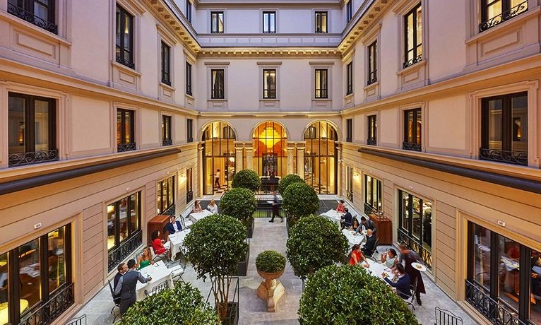 Mandarin Oriental Milan Palazzo della Ragione Italy thumbnail