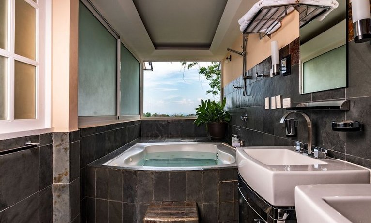 Gaia Hotel & Reserve- Adults Only