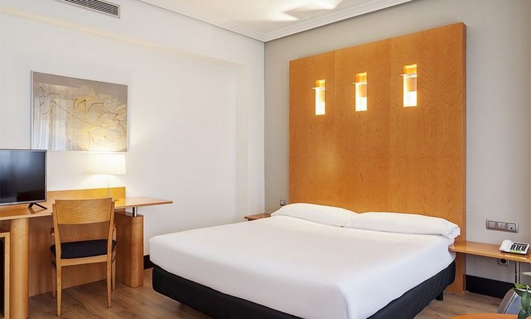 Hotel Ilunion Bilbao