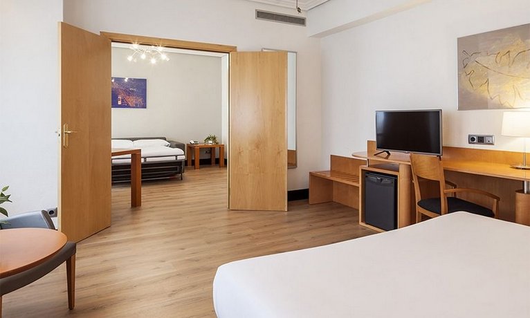 Hotel Ilunion Bilbao