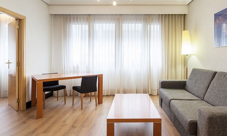 Hotel Ilunion Bilbao