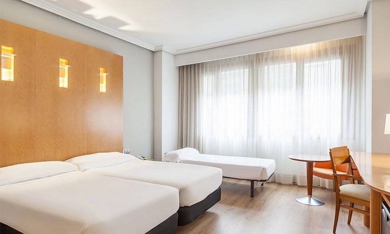 Hotel Ilunion Bilbao