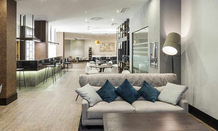 Hotel Ilunion Bilbao