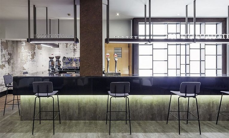 Hotel Ilunion Bilbao