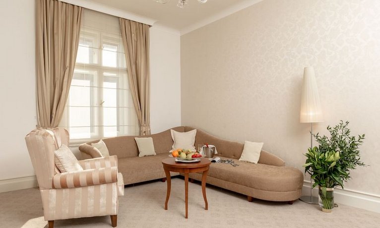 Hotel Le Premier