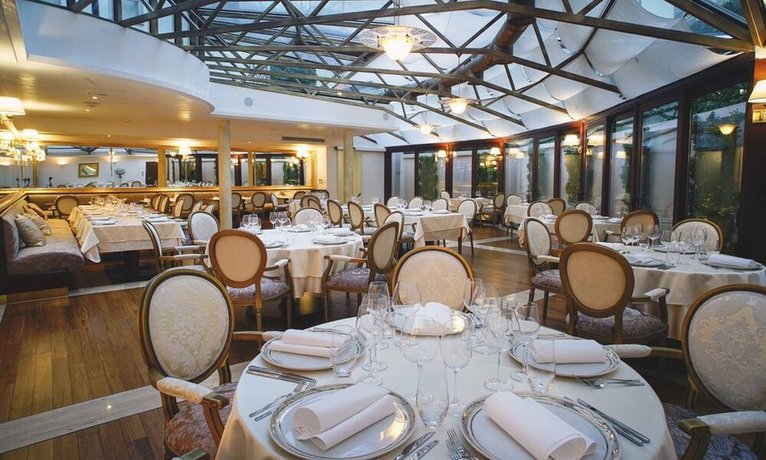 Hotel Le Premier
