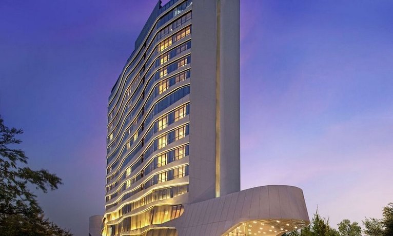 DoubleTree by Hilton Ahmedabad