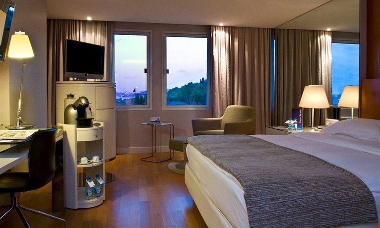 Radisson Blu Bosphorus Hotel