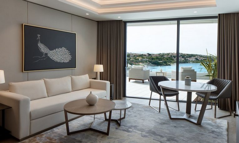 Reges a Luxury Collection Resort & Spa Cesme