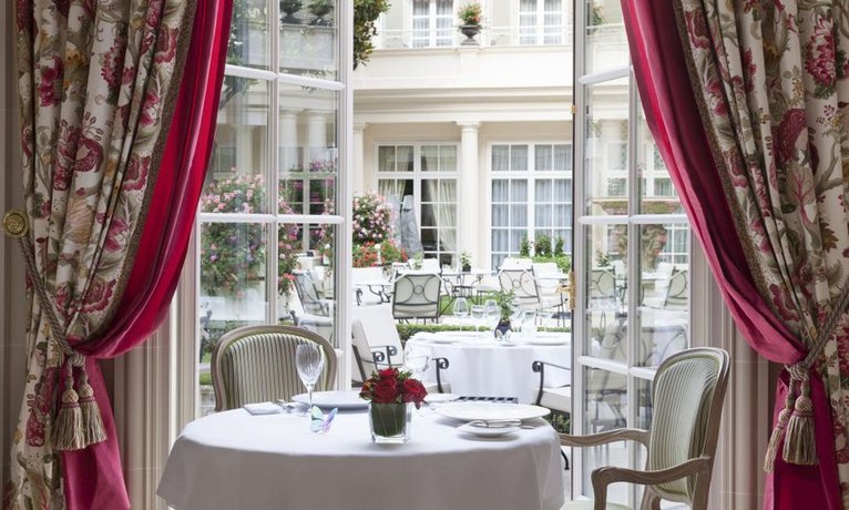 Le Bristol Paris an Oetker Collection Hotel