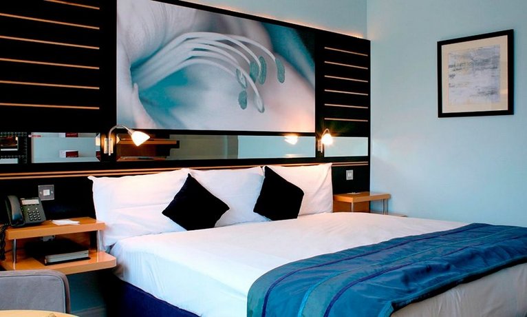 Crowne Plaza Dublin Airport