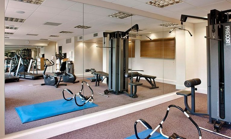 Crowne Plaza Dublin Airport